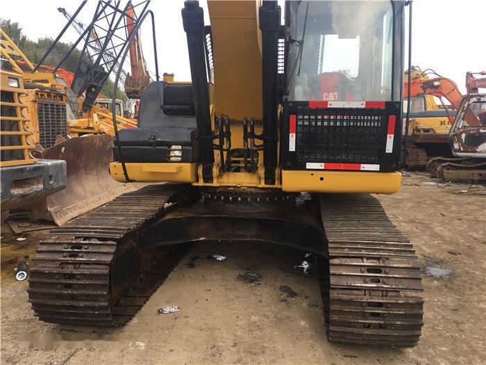 Caterpillar 320D2 - Pelle sur chenille: photos 2 Caterpillar 320D2 - Pelle sur chenille: photos 2