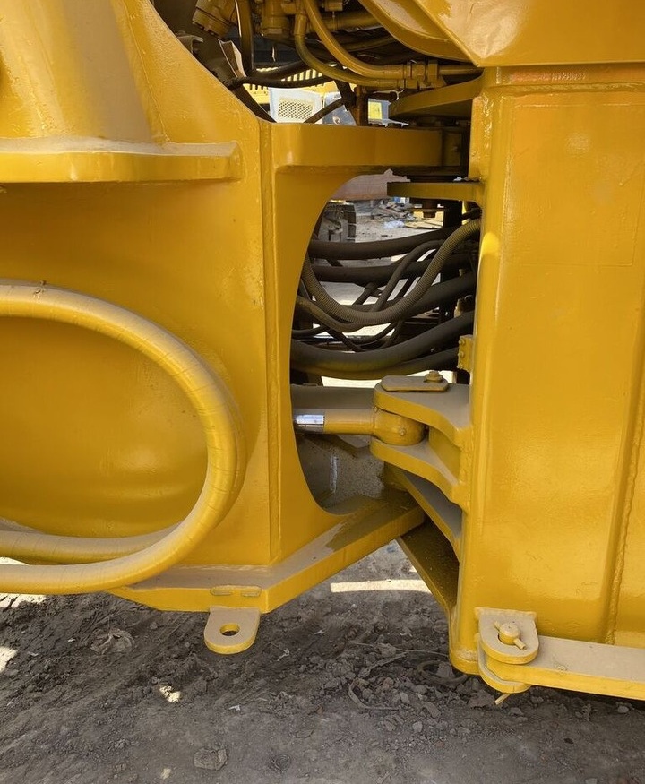 Komatsu WA470-3 - Chargeuse sur pneus: photos 1 Komatsu WA470-3 - Chargeuse sur pneus: photos 1