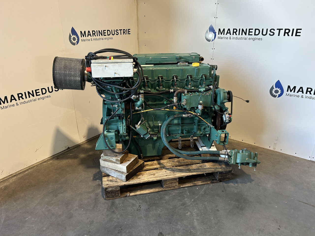 Volvo Penta D7C-B TA - Moteur pour Autre matériel: photos 1 Volvo Penta D7C-B TA - Moteur pour Autre matériel: photos 1