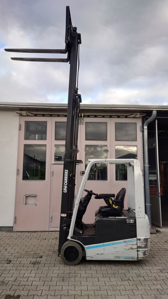 Chariot élévateur électrique UniCarriers AG1N1L18Q: photos 14