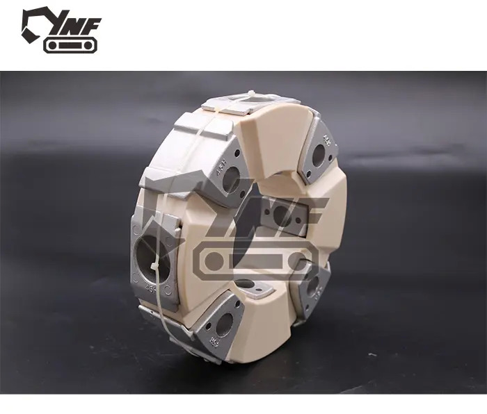 Excavator Spare Parts Hydraulic Pump Coupling PC40-5 for Komatsu Excavator - Embrayage et pièces: photos 4 Excavator Spare Parts Hydraulic Pump Coupling PC40-5 for Komatsu Excavator - Embrayage et pièces: photos 4