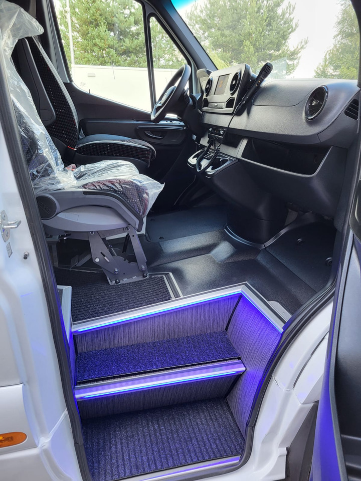 Autocar neuf Mercedes-Benz Sprinter 519 CDI 24 places + 4 standing NEW: photos 9 Autocar neuf Mercedes-Benz Sprinter 519 CDI 24 places + 4 standing NEW: photos 9