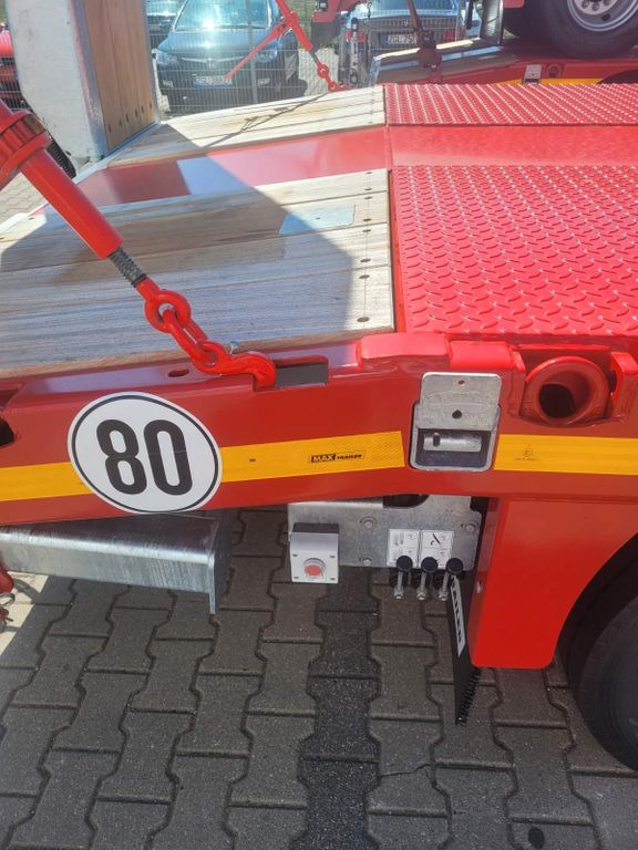 Faymonville MAX TRAILER MAX100-N-4A-9.30-U - Semi-remorque surbaissé: photos 3 Faymonville MAX TRAILER MAX100-N-4A-9.30-U - Semi-remorque surbaissé: photos 3