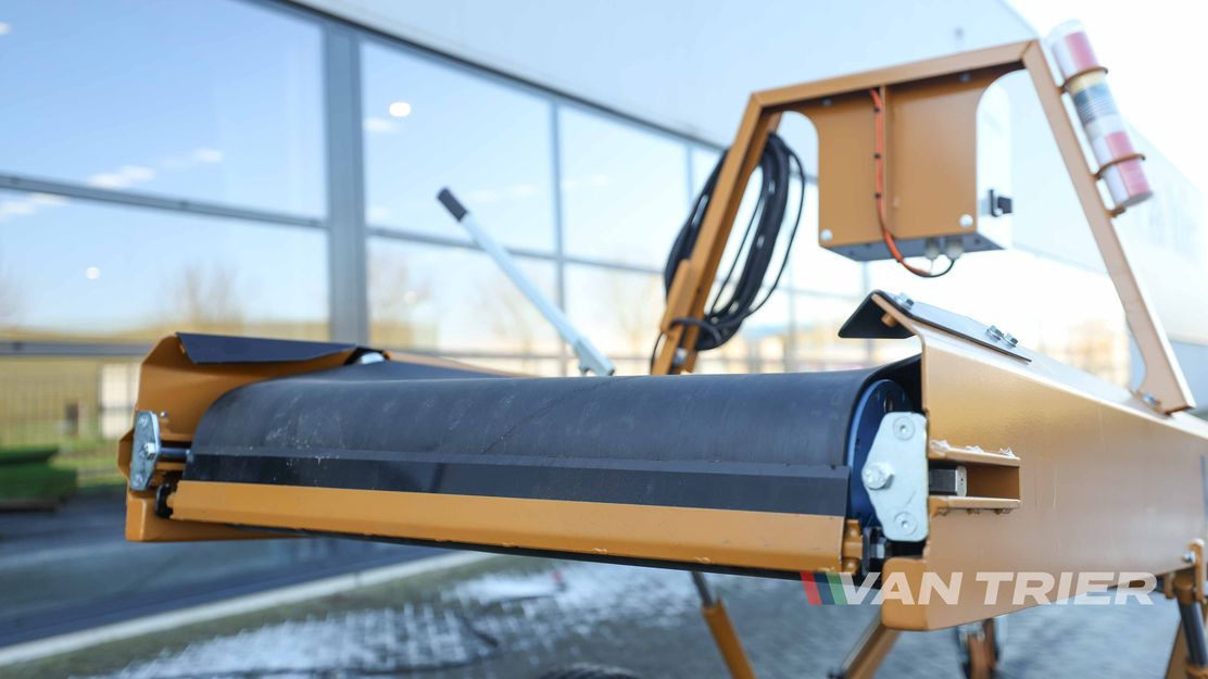 Van Trier V5-80 Flat conveyor - Bande transporteuse: photos 4 Van Trier V5-80 Flat conveyor - Bande transporteuse: photos 4