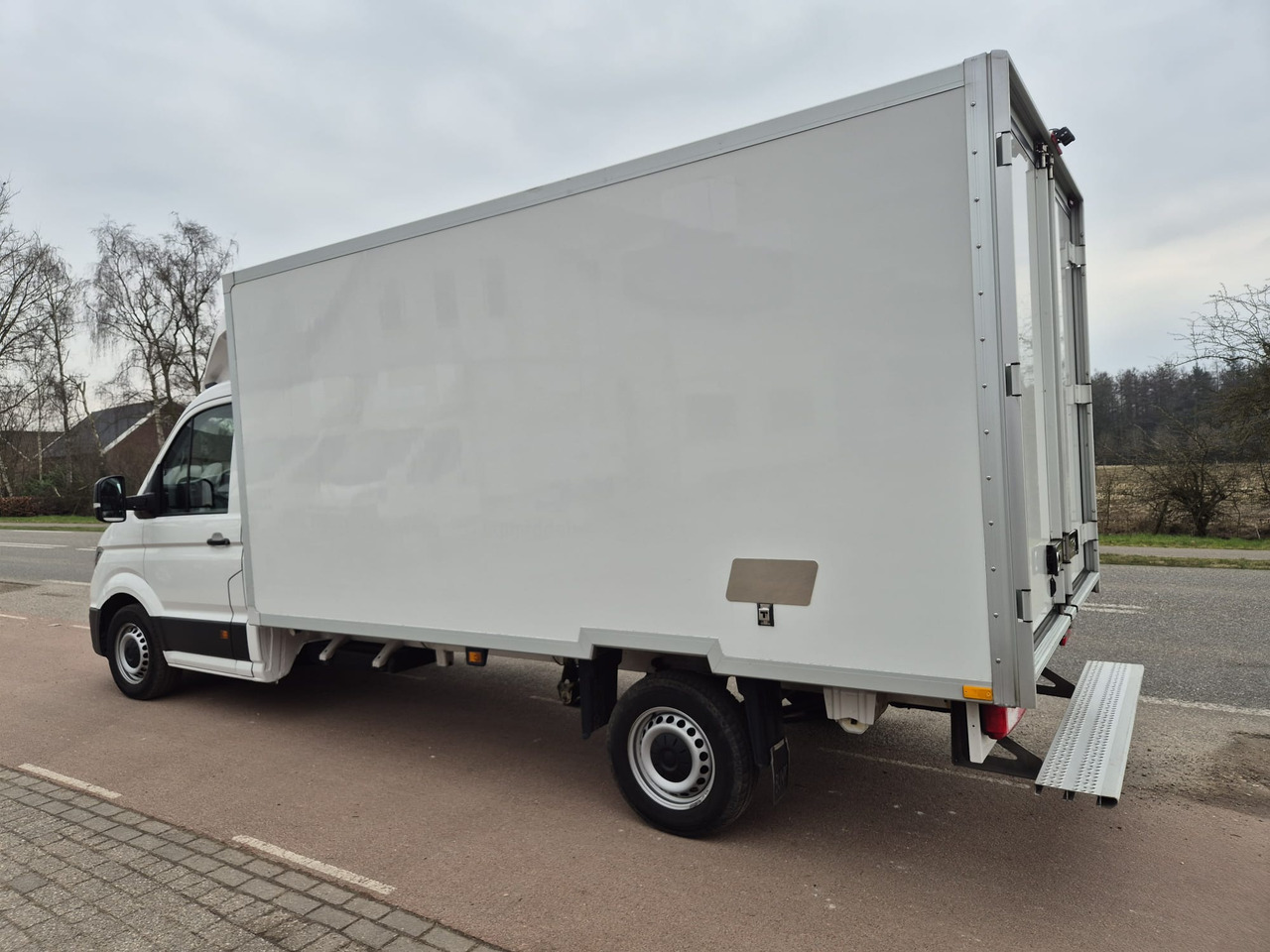 Volkswagen Crafter KOELWAGEN Volkswagen Crafter 177pk Lamberet Koelwagen FRC Koelwagen Bakwagen Kühlwagen Airco Cruise control - Véhicule utilitaire frigorifique: photos 3 Volkswagen Crafter KOELWAGEN Volkswagen Crafter 177pk Lamberet Koelwagen FRC Koelwagen Bakwagen Kühlwagen Airco Cruise control - Véhicule utilitaire frigorifique: photos 3