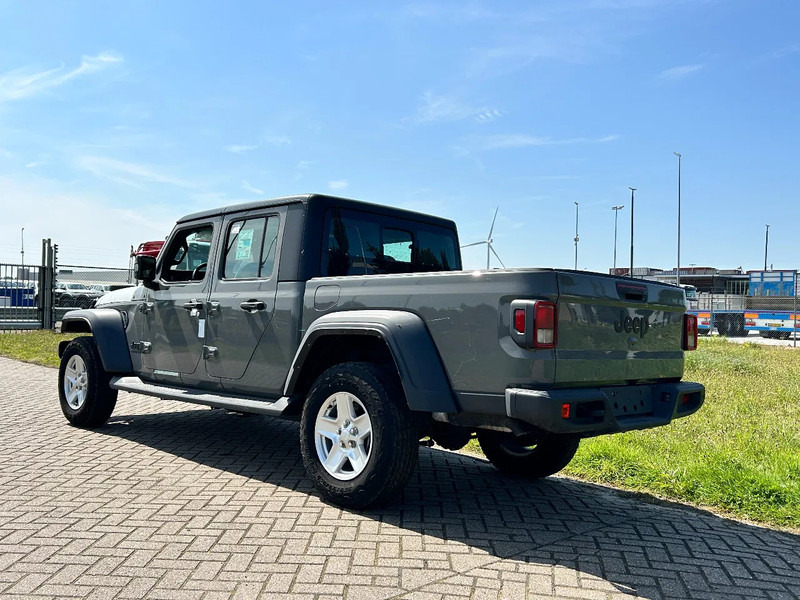 Jeep Gladiator PICK-UP 4x4 3.6L 24V VVT - 10 UNITS -T1 CUSTOM GOODS - Pick-up, Utilitaire double cabine: photos 3 Jeep Gladiator PICK-UP 4x4 3.6L 24V VVT - 10 UNITS -T1 CUSTOM GOODS - Pick-up, Utilitaire double cabine: photos 3