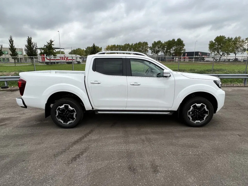 Pick-up, Utilitaire double cabine neuf Nissan Navara 4x4 2.5 D Double Cab - LE Plus - AUTOMATIC - FULL OPTIONS - EURO 2 - NEW!! - 3 UNITS: photos 7