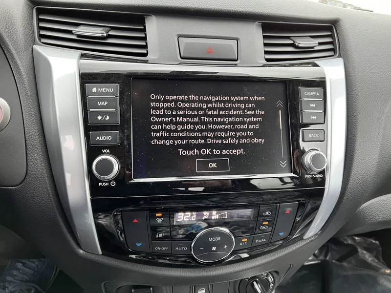 Pick-up, Utilitaire double cabine neuf Nissan Navara 4x4 2.5 D Double Cab - LE Plus - AUTOMATIC - FULL OPTIONS - EURO 2 - NEW!! - 3 UNITS: photos 13