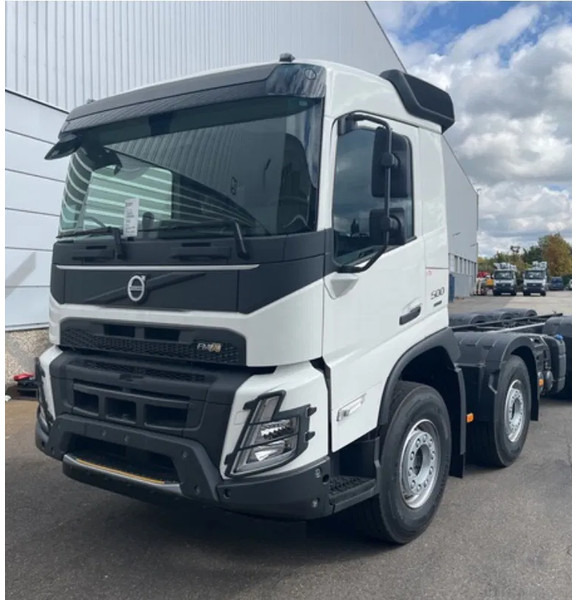 Volvo FMX 500 10x4 Twin Steer Chassis E6e - 2 UNITS - NEW/UNUSED - Directly available - Châssis cabine: photos 1 Volvo FMX 500 10x4 Twin Steer Chassis E6e - 2 UNITS - NEW/UNUSED - Directly available - Châssis cabine: photos 1