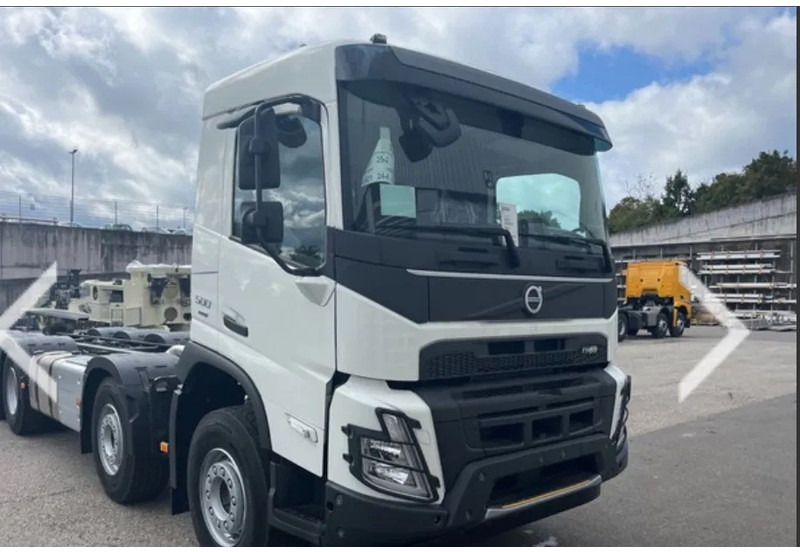 Volvo FMX 500 10x4 Twin Steer Chassis E6e - 2 UNITS - NEW/UNUSED - Directly available - Châssis cabine: photos 2 Volvo FMX 500 10x4 Twin Steer Chassis E6e - 2 UNITS - NEW/UNUSED - Directly available - Châssis cabine: photos 2