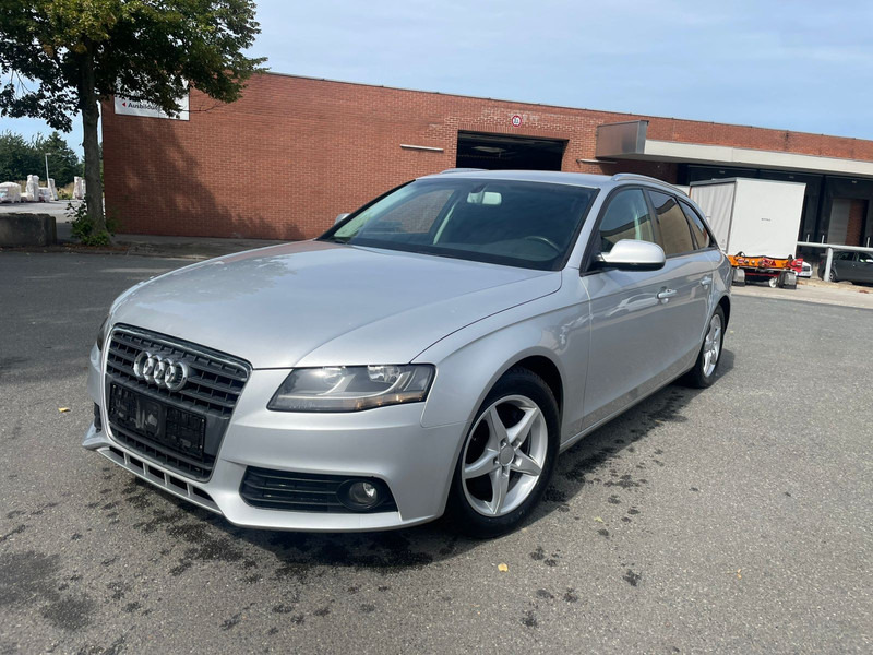 Audi A4 - Voiture: photos 1 Audi A4 - Voiture: photos 1