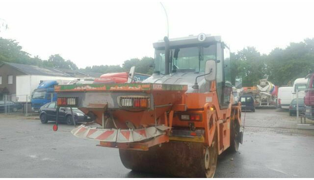 Hamm DV90 VO mit Streuer Klima German Maschine - Rouleau compresseur: photos 5 Hamm DV90 VO mit Streuer Klima German Maschine - Rouleau compresseur: photos 5