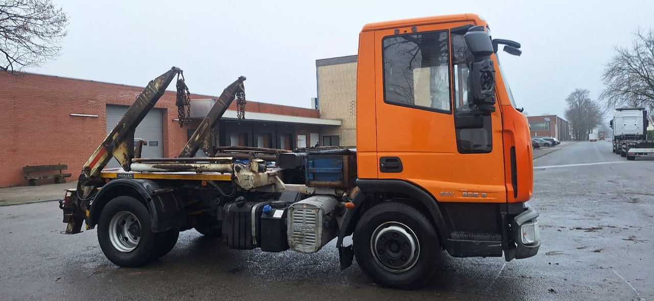 Iveco 80E18K 4x2 Absetzkipper - Camion multibenne: photos 4 Iveco 80E18K 4x2 Absetzkipper - Camion multibenne: photos 4