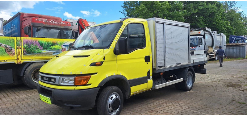 Iveco Daily Koffer - Fourgon: photos 1 Iveco Daily Koffer - Fourgon: photos 1