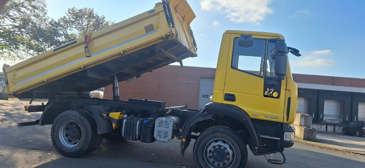 Iveco ML150E25 4x4 Kipper AHK org.93tkm 1-Hand - Camion benne: photos 4 Iveco ML150E25 4x4 Kipper AHK org.93tkm 1-Hand - Camion benne: photos 4
