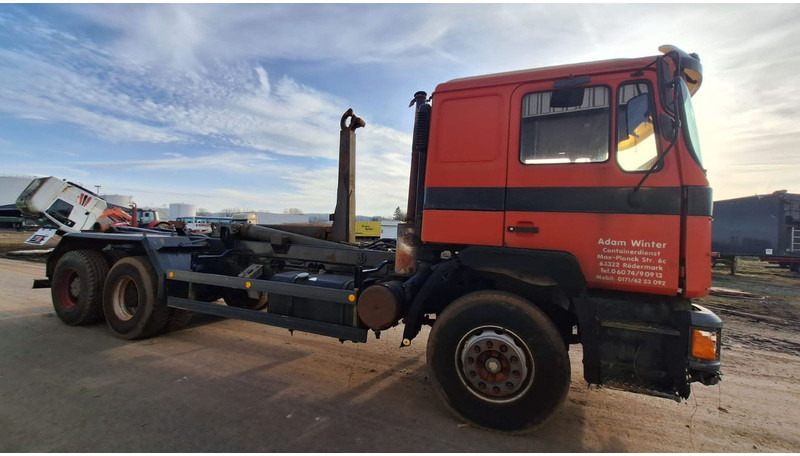 MAN 26.272 K Abroller Blatt/Blatt 6x4 - Camion ampliroll: photos 5 MAN 26.272 K Abroller Blatt/Blatt 6x4 - Camion ampliroll: photos 5