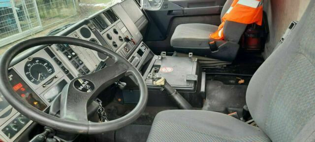 Crédit-bail MAN 26.314K 6x2 Blatt/Luft Diff/Sperre MAN 26.314K 6x2 Blatt/Luft Diff/Sperre: photos 9 Crédit-bail MAN 26.314K 6x2 Blatt/Luft Diff/Sperre MAN 26.314K 6x2 Blatt/Luft Diff/Sperre: photos 9