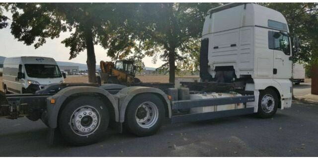MAN 26.440 TGA BDF 6x2 German Truck - Châssis cabine: photos 5 MAN 26.440 TGA BDF 6x2 German Truck - Châssis cabine: photos 5