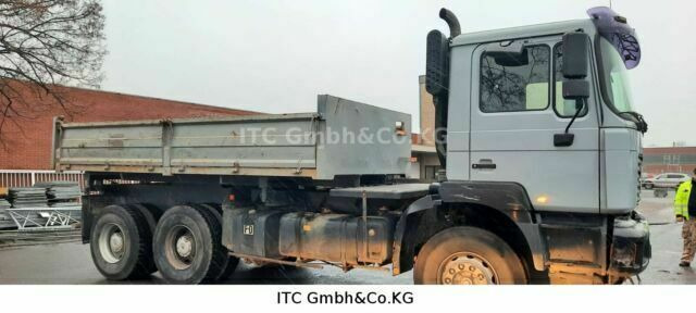 MAN 33.360K 6x4 Blatt/Blatt AP-Achse - Camion benne: photos 4 MAN 33.360K 6x4 Blatt/Blatt AP-Achse - Camion benne: photos 4