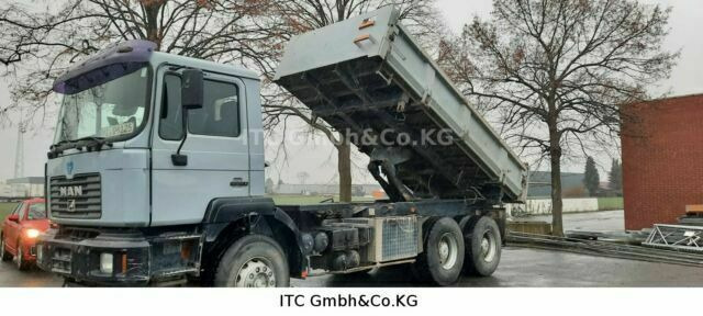 MAN 33.360K 6x4 Blatt/Blatt AP-Achse - Camion benne: photos 2 MAN 33.360K 6x4 Blatt/Blatt AP-Achse - Camion benne: photos 2