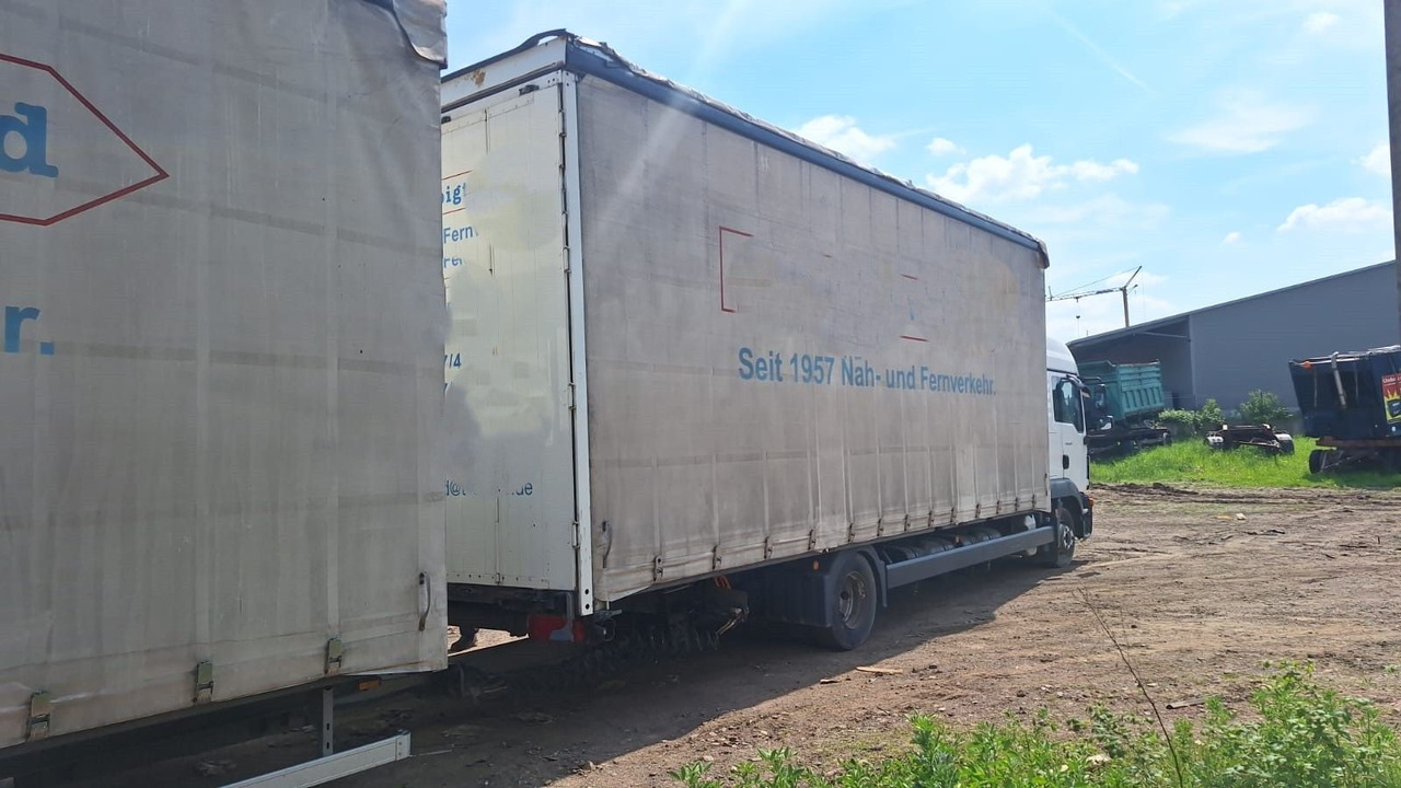 MAN TGL 8.250 Jumbo mit Anh. - Véhicule utilitaire plateau baché: photos 5 MAN TGL 8.250 Jumbo mit Anh. - Véhicule utilitaire plateau baché: photos 5