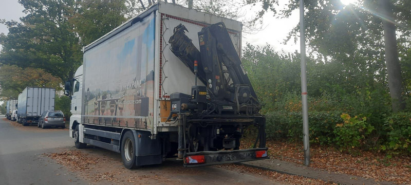 MAN TGX 18.360PS 4x2 G.Haus Kran+Funk - Camion à rideaux coulissants, Camion grue: photos 3 MAN TGX 18.360PS 4x2 G.Haus Kran+Funk - Camion à rideaux coulissants, Camion grue: photos 3