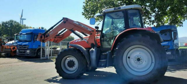 Massey Ferguson Traktor F32 6480 - Tracteur agricole: photos 3 Massey Ferguson Traktor F32 6480 - Tracteur agricole: photos 3