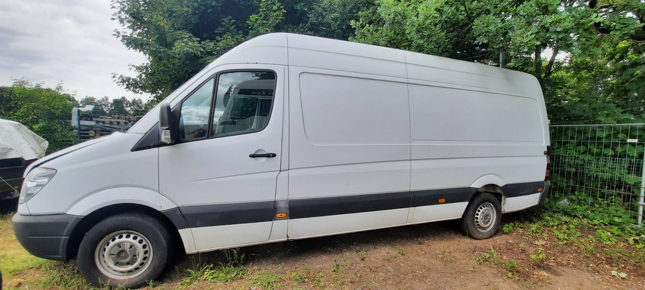 Mercedes-Benz 313 Sprinter - Fourgon utilitaire: photos 1 Mercedes-Benz 313 Sprinter - Fourgon utilitaire: photos 1