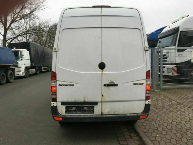 Mercedes-Benz 313 cdi Sprinter German Truck - Fourgon utilitaire: photos 5 Mercedes-Benz 313 cdi Sprinter German Truck - Fourgon utilitaire: photos 5