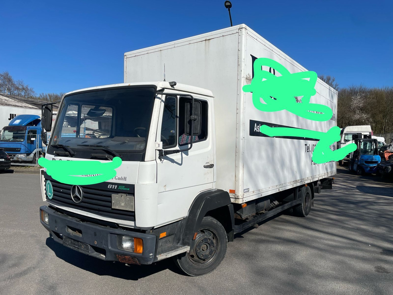 Mercedes-Benz 811 Koffer Blatt/Blatt Gefedert - Fourgon: photos 1 Mercedes-Benz 811 Koffer Blatt/Blatt Gefedert - Fourgon: photos 1