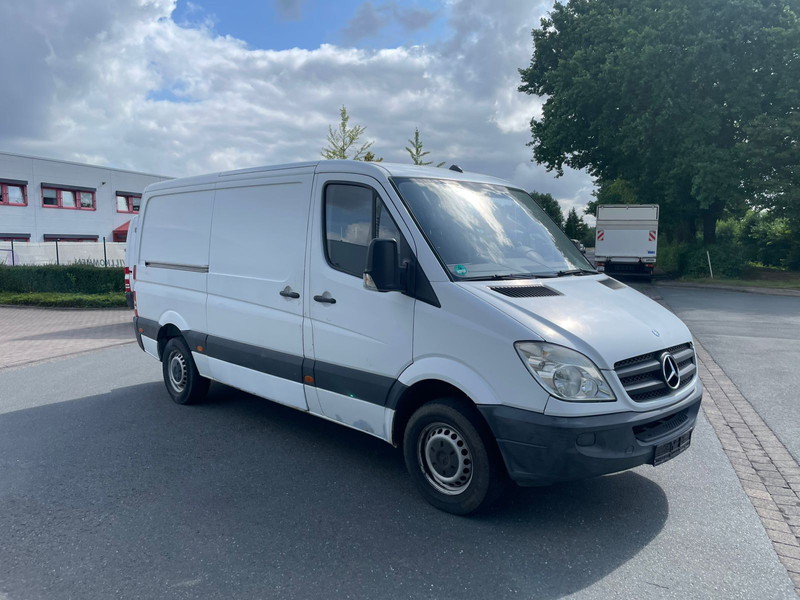 Mercedes-Benz Sprinter 315 - Fourgon utilitaire: photos 2 Mercedes-Benz Sprinter 315 - Fourgon utilitaire: photos 2