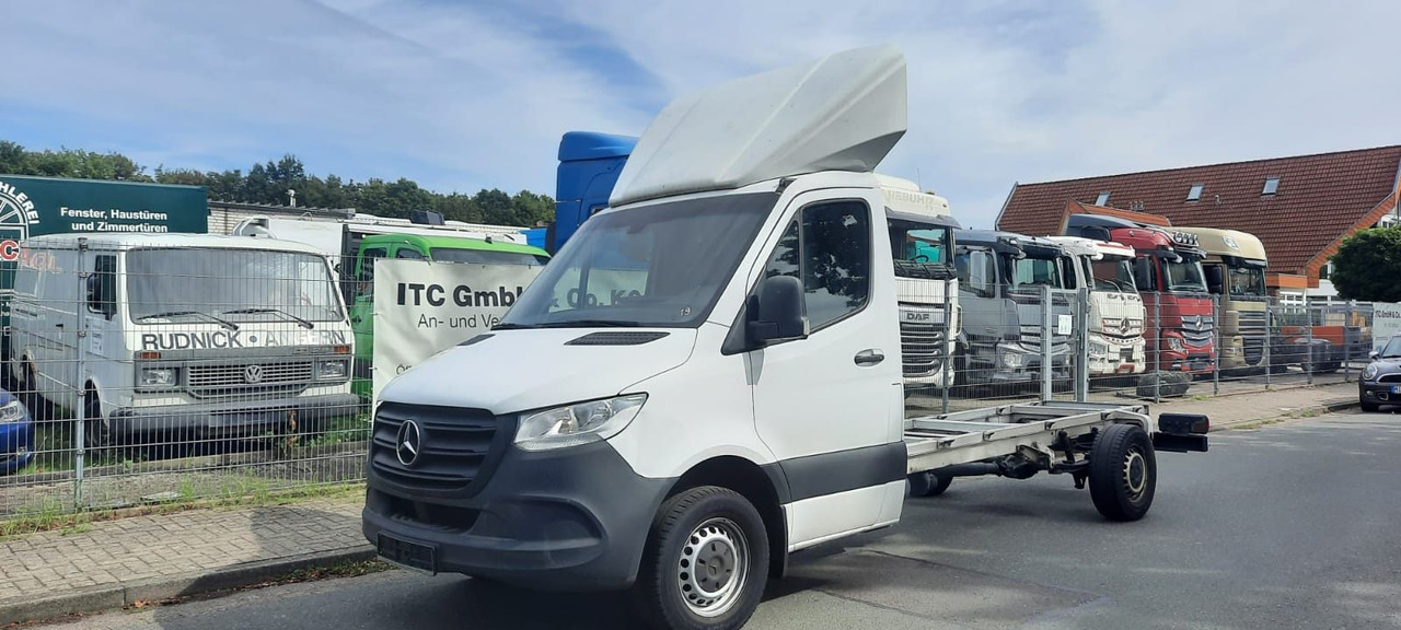 Mercedes-Benz Sprinter III Pritsche RWD/AWD 311/314/316 CDI RW - Fourgon plateau: photos 1 Mercedes-Benz Sprinter III Pritsche RWD/AWD 311/314/316 CDI RW - Fourgon plateau: photos 1