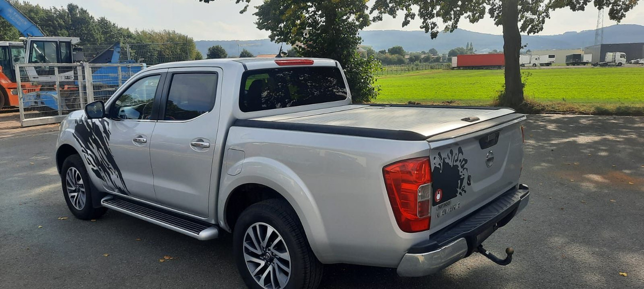 Nissan Navara NP300 N-Connecta Double Cab 4x4 - SUV: photos 3 Nissan Navara NP300 N-Connecta Double Cab 4x4 - SUV: photos 3