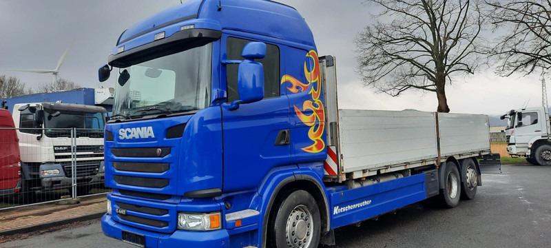 Scania G440 Pritsche 6x2 Kran am Heck vor - Camion plateau, Camion grue: photos 1 Scania G440 Pritsche 6x2 Kran am Heck vor - Camion plateau, Camion grue: photos 1