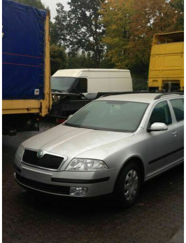 Škoda Skoda Octaviat Vollausst. 105 KW - Voiture break: photos 3 Škoda Skoda Octaviat Vollausst. 105 KW - Voiture break: photos 3