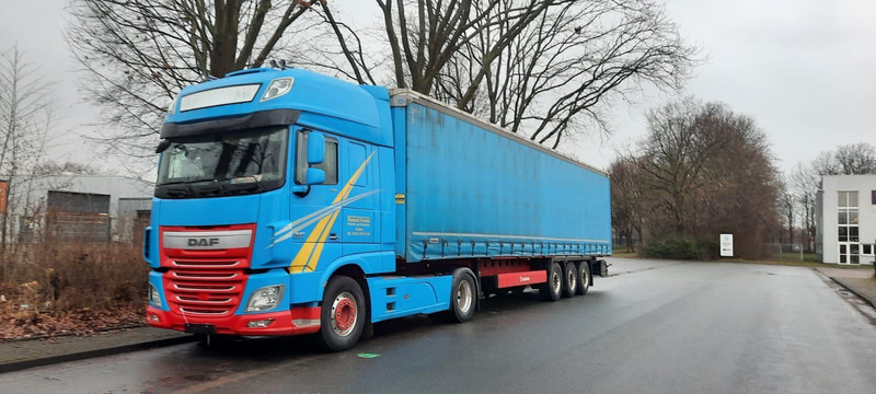 DAF 106-510 Super Spacs G.Haus/Hoch German - Tracteur routier: photos 4 DAF 106-510 Super Spacs G.Haus/Hoch German - Tracteur routier: photos 4