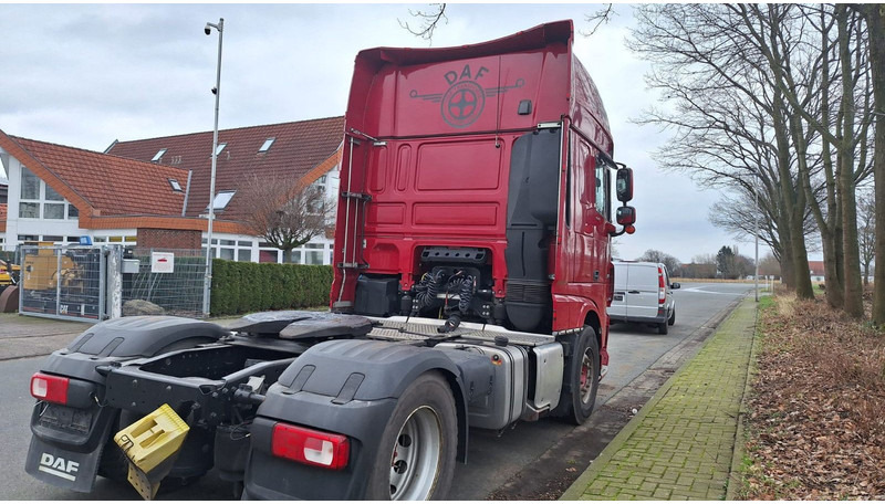 DAF 106-530 Super Spacs G.Haus/Hoch German - Tracteur routier: photos 4 DAF 106-530 Super Spacs G.Haus/Hoch German - Tracteur routier: photos 4