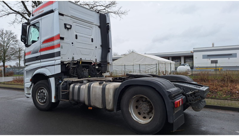 Mercedes-Benz 1845 Arocs 4x4 HD 1-Hand - Tracteur routier: photos 3 Mercedes-Benz 1845 Arocs 4x4 HD 1-Hand - Tracteur routier: photos 3