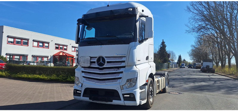 Mercedes-Benz Actros 4 2-Achser BM 1845 4x2 SZM - Tracteur routier: photos 1 Mercedes-Benz Actros 4 2-Achser BM 1845 4x2 SZM - Tracteur routier: photos 1