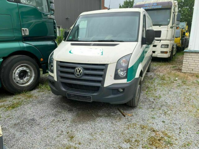 Volkswagen Crafter TDI Lang/Klima 3-Sitzer - Fourgon utilitaire: photos 2 Volkswagen Crafter TDI Lang/Klima 3-Sitzer - Fourgon utilitaire: photos 2