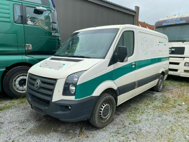 Volkswagen Crafter TDI Lang/Klima 3-Sitzer - Fourgon utilitaire: photos 1 Volkswagen Crafter TDI Lang/Klima 3-Sitzer - Fourgon utilitaire: photos 1