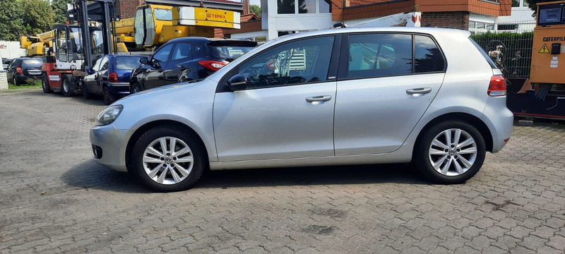 Volkswagen Golf - Voiture: photos 4 Volkswagen Golf - Voiture: photos 4