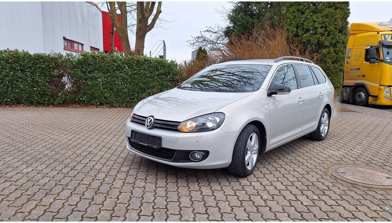 Volkswagen Golf Variant Style - Voiture break: photos 2 Volkswagen Golf Variant Style - Voiture break: photos 2