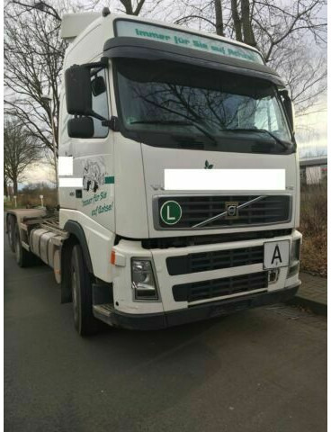 Volvo FH12-420 G.Haus 2xBett Klima Schaltgetriebe Reta - Camion ampliroll: photos 4 Volvo FH12-420 G.Haus 2xBett Klima Schaltgetriebe Reta - Camion ampliroll: photos 4
