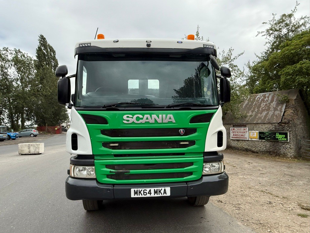 2014 Scania P400 Tipper Truck - Camion benne: photos 3 2014 Scania P400 Tipper Truck - Camion benne: photos 3