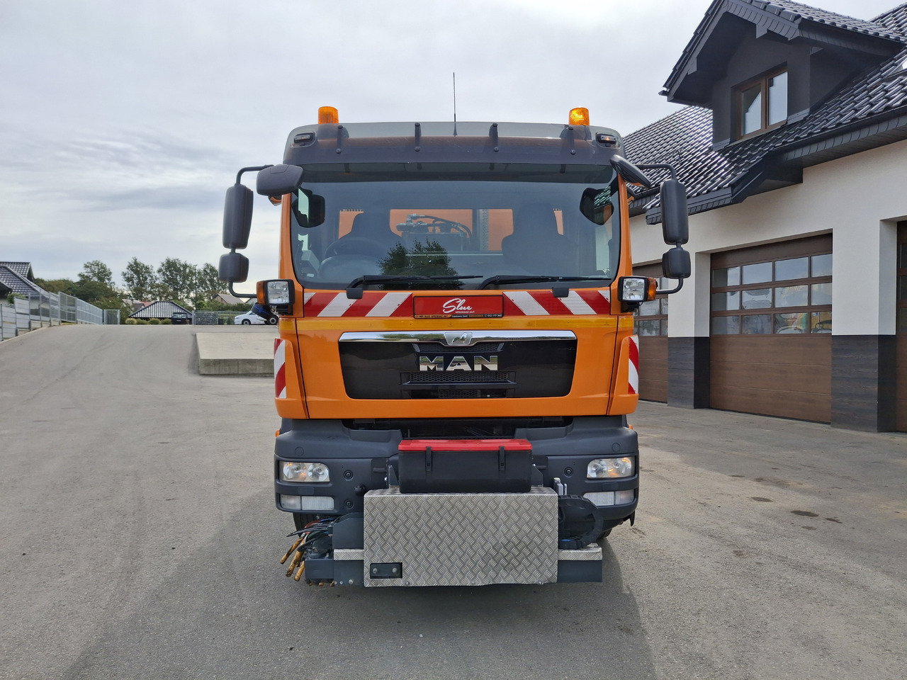 MAN TGM 18.250 Zamiatarka Kupper Weisser BROCK 2 Motoren Szczotki L/R PM10 Odchwaszczarka - Balayeuse de voirie: photos 2 MAN TGM 18.250 Zamiatarka Kupper Weisser BROCK 2 Motoren Szczotki L/R PM10 Odchwaszczarka - Balayeuse de voirie: photos 2