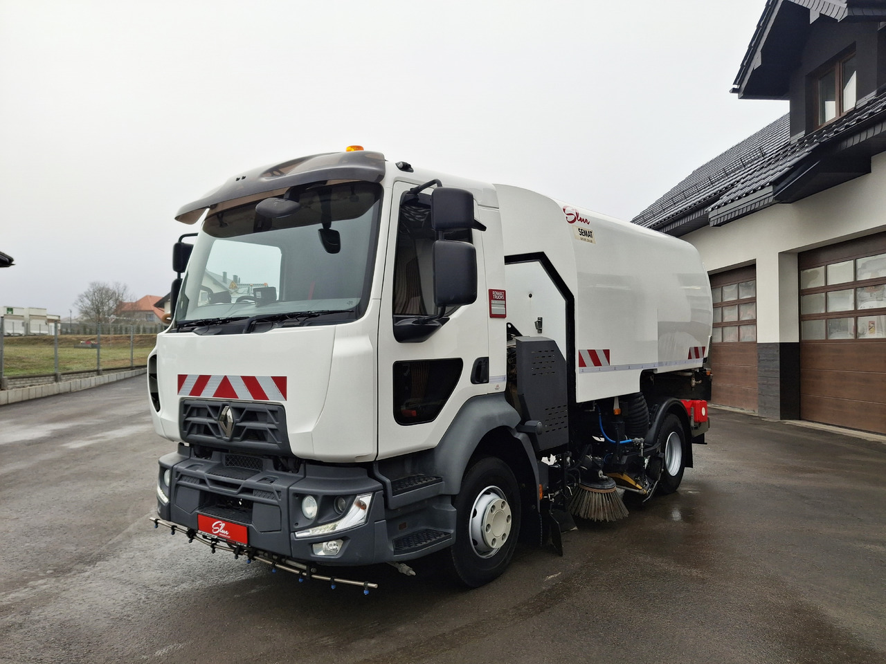 RENAULT D12 Zamiatarka Kehrmaschine SEMAT Zoeller Faun Karcher Euro 6 PM10 L/R 2017r - Balayeuse de voirie: photos 2 RENAULT D12 Zamiatarka Kehrmaschine SEMAT Zoeller Faun Karcher Euro 6 PM10 L/R 2017r - Balayeuse de voirie: photos 2