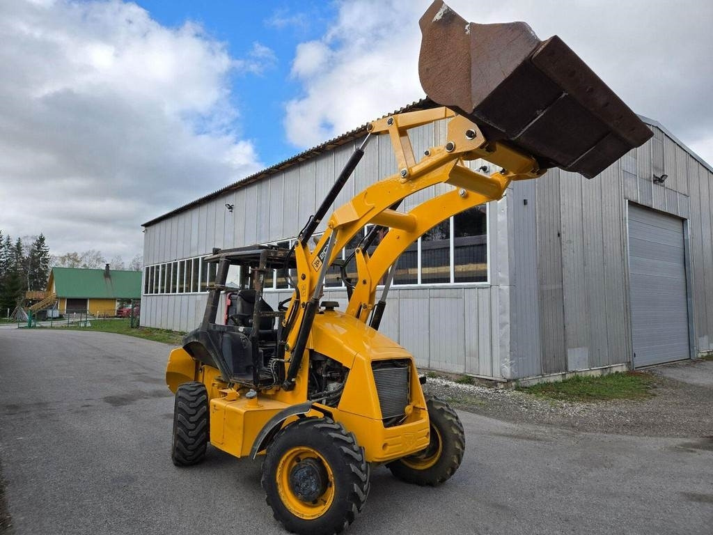 JCB 2CX - Chargeuse sur pneus: photos 2 JCB 2CX - Chargeuse sur pneus: photos 2