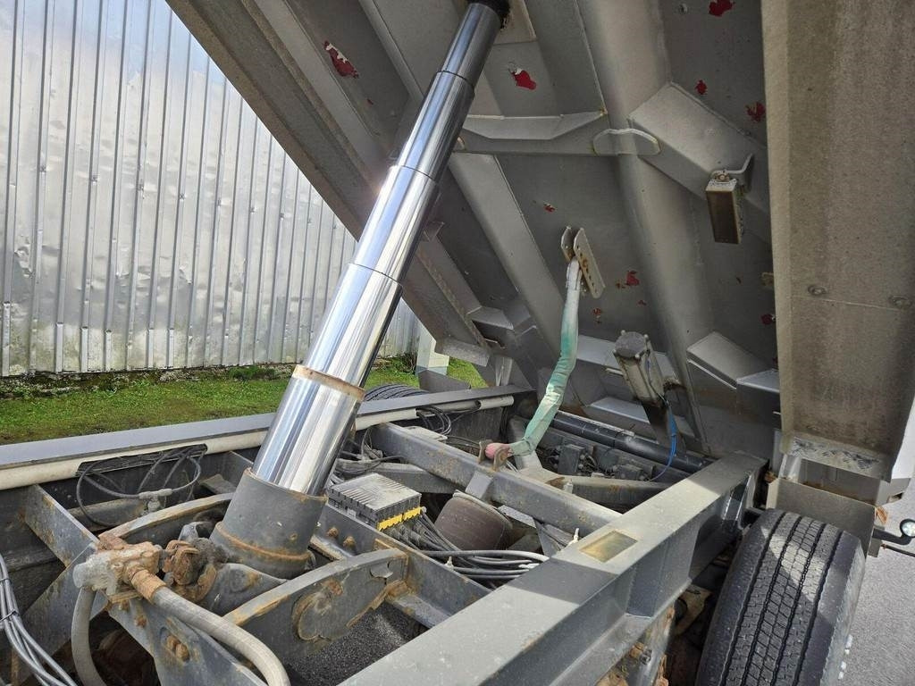 Maur TIPPER TRAILER 3 AXEL - Remorque benne: photos 3 Maur TIPPER TRAILER 3 AXEL - Remorque benne: photos 3