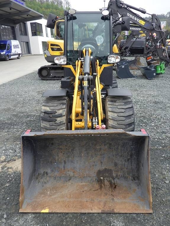 Schäffer 2445 S - Chargeuse sur pneus: photos 2 Schäffer 2445 S - Chargeuse sur pneus: photos 2